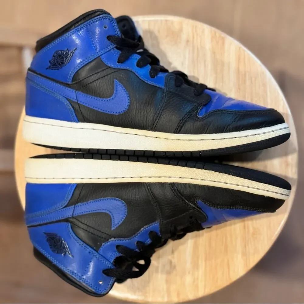 Nike Air Jordan Mid 1 Hyper Royal Boys size 6Y